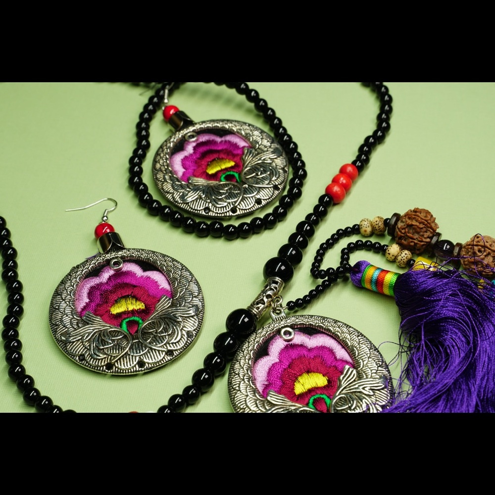 Earring and Neckless